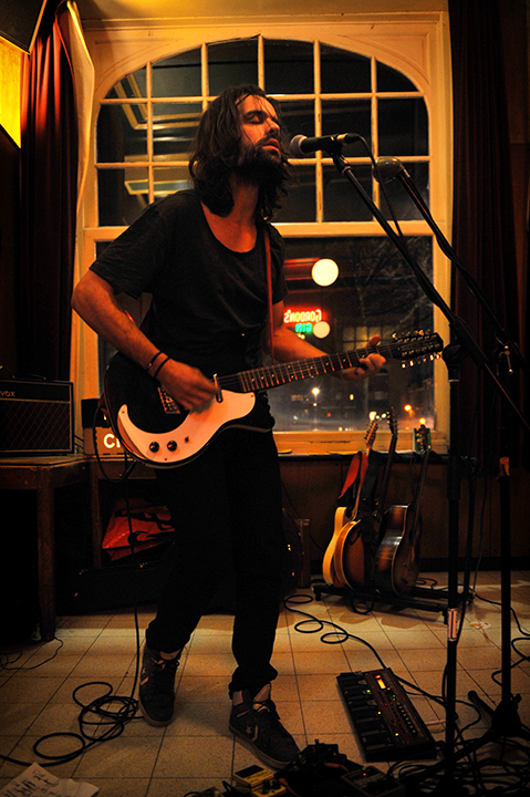 Nightman albumvoorstelling @ Café Commerce, picture 3, photographed by Bart Scholliers - FrontView Magazine