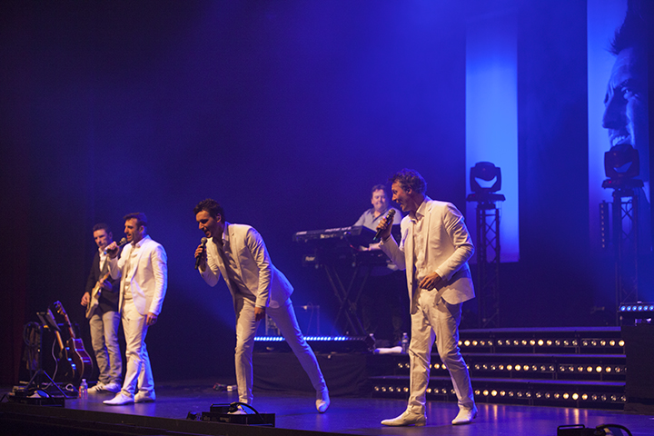 De Romeo's "Lady's Night" @ Elckerlyc Antwerpen, picture 5, photographed by Frank Lambrechts - FrontView Magazine