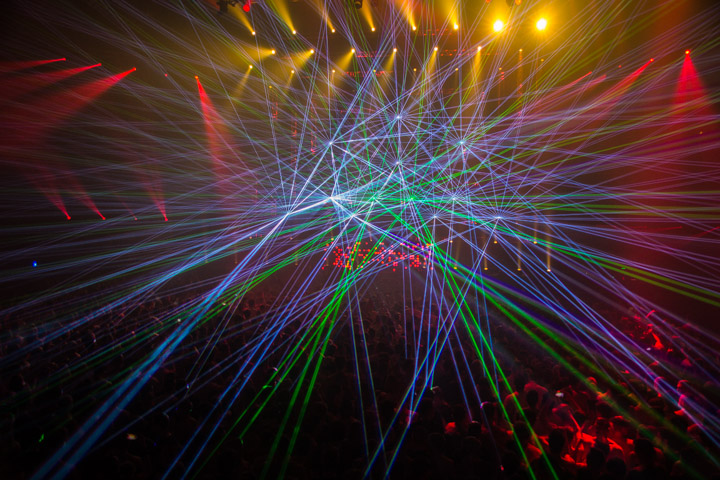 Reverze 2016 @ Sportpaleis, picture 3, photographed by Tom Van Tongerloo - FrontView Magazine