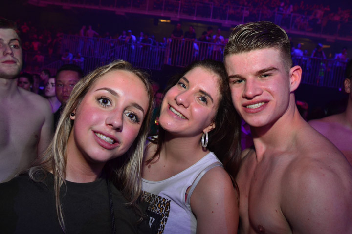 Reverze 2016 @ Sportpaleis, picture 18, photographed by Tom Van Tongerloo - FrontView Magazine