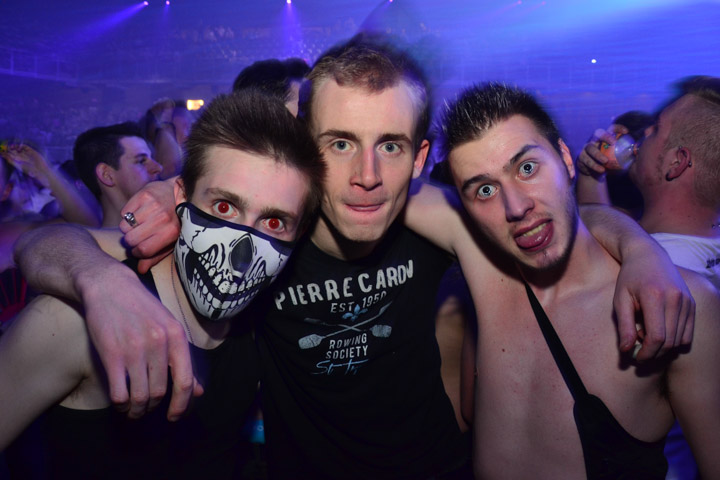 Reverze 2016 @ Sportpaleis, picture 23, photographed by Tom Van Tongerloo - FrontView Magazine
