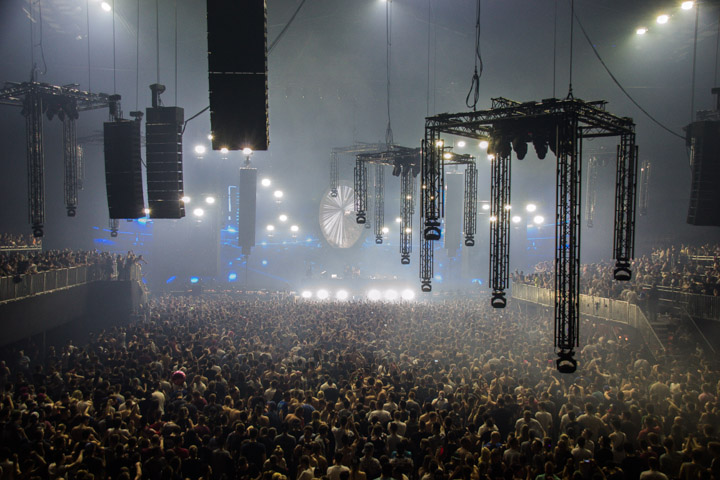 Reverze 2016 @ Sportpaleis, picture 36, photographed by Tom Van Tongerloo - FrontView Magazine