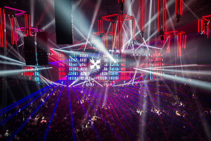 Reverze 2016 @ Sportpaleis, picture 40, photographed by Tom Van Tongerloo - FrontView Magazine