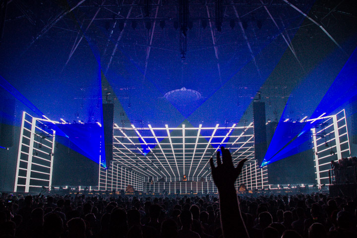 Reverze 2016 @ Sportpaleis, picture 69, photographed by Tom Van Tongerloo - FrontView Magazine