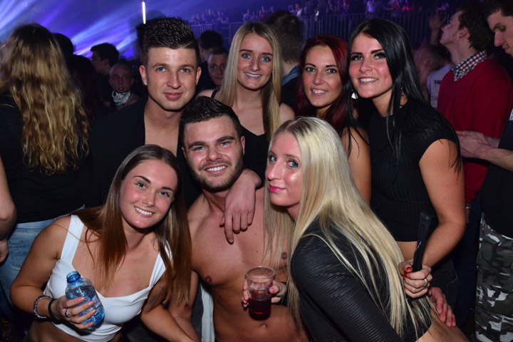Reverze 2016 @ Sportpaleis, picture 82, photographed by Tom Van Tongerloo - FrontView Magazine