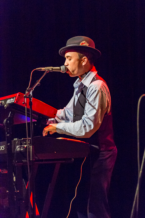Shuggie Otis @ De Casino St.-Niklaas, picture 8, photographed by Guy Danneels - FrontView Magazine