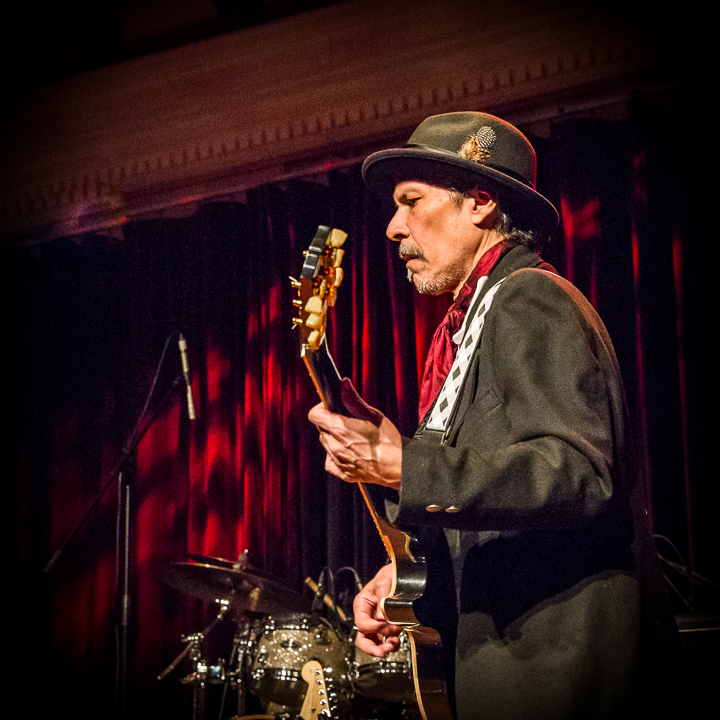 Shuggie Otis @ De Casino St.-Niklaas, picture 15, photographed by Guy Danneels - FrontView Magazine