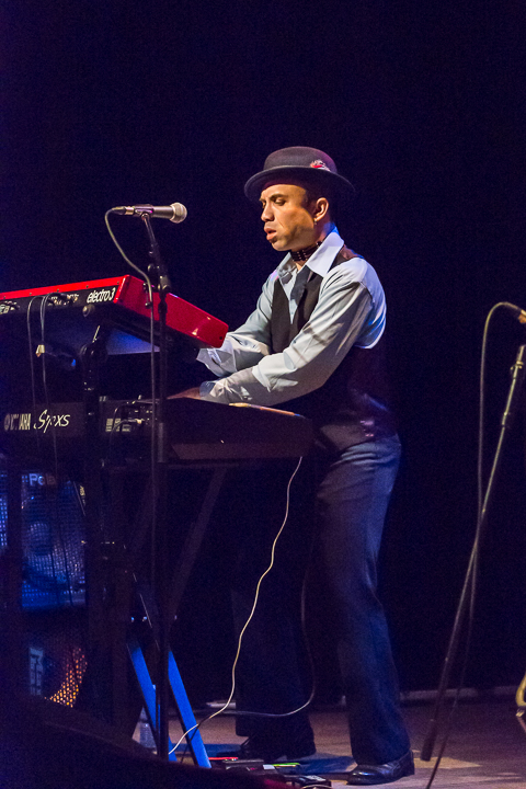 Shuggie Otis @ De Casino St.-Niklaas, picture 24, photographed by Guy Danneels - FrontView Magazine