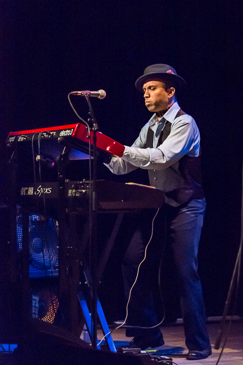 Shuggie Otis @ De Casino St.-Niklaas, picture 27, photographed by Guy Danneels - FrontView Magazine