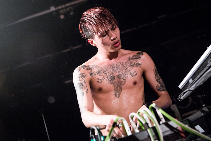 Crossfaith @ Trix, picture 34, photographed by Dorien Goetschalckx - FrontView Magazine