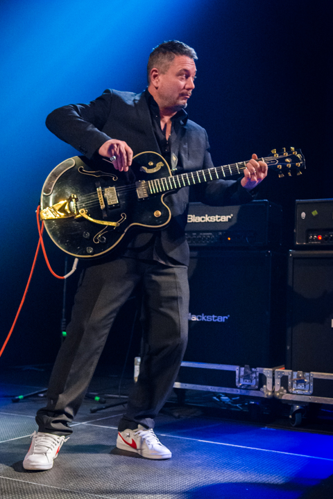 Fun Lovin' Criminals @ De Kuub, picture 11, photographed by Erwin Evrard - FrontView Magazine