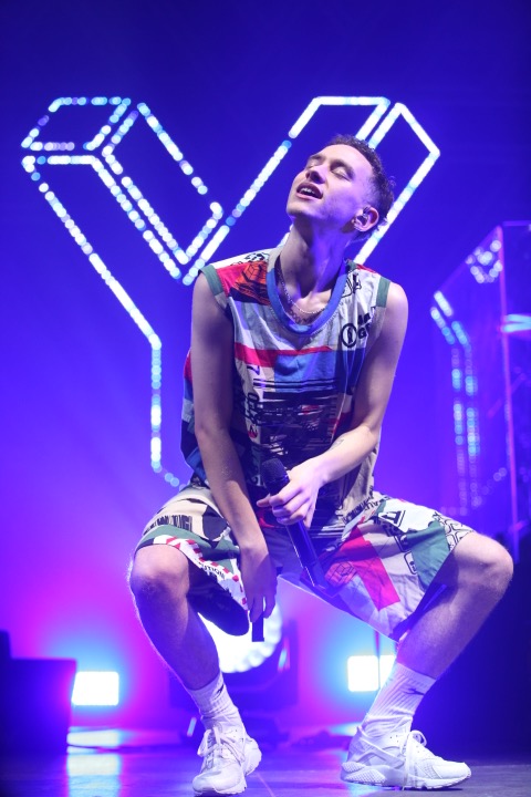 Years & Years @ Vorst Nationaal, picture 4, photographed by Pascal Liagre - FrontView Magazine