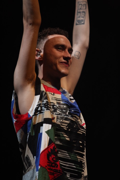 Years & Years @ Vorst Nationaal, picture 8, photographed by Pascal Liagre - FrontView Magazine