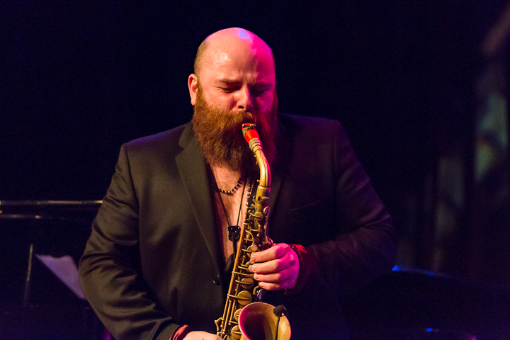 Thomas De Pourquery & Supersonic @ De Casino St.-Niklaas, picture 36, photographed by Guy Danneels - FrontView Magazine