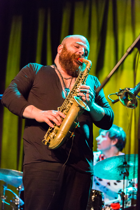 Thomas De Pourquery & Supersonic @ De Casino St.-Niklaas, picture 44, photographed by Guy Danneels - FrontView Magazine