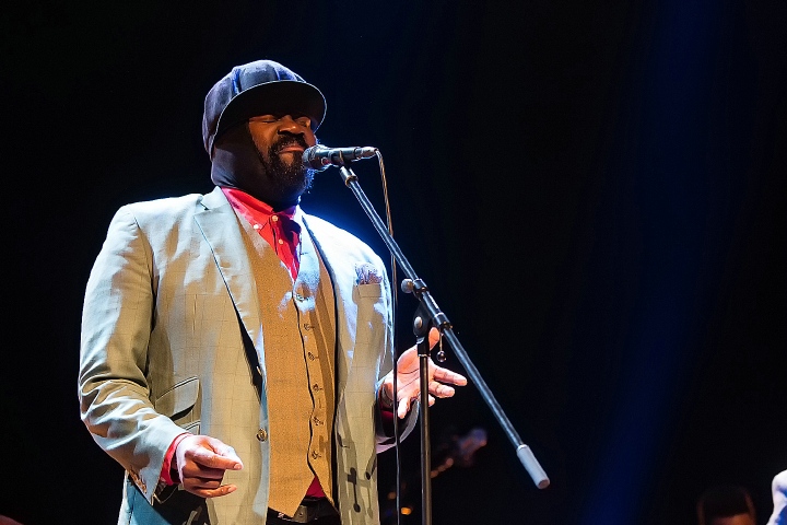 Gregory Porter - VW Spring Sessions 2016 @ De Roma, picture 12, photographed by Edwin Houdevelt - FrontView Magazine