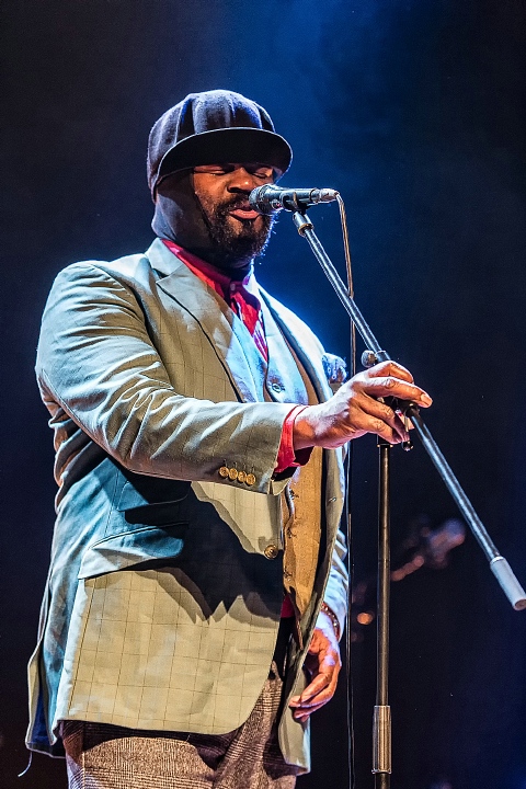 Gregory Porter - VW Spring Sessions 2016 @ De Roma, picture 17, photographed by Edwin Houdevelt - FrontView Magazine