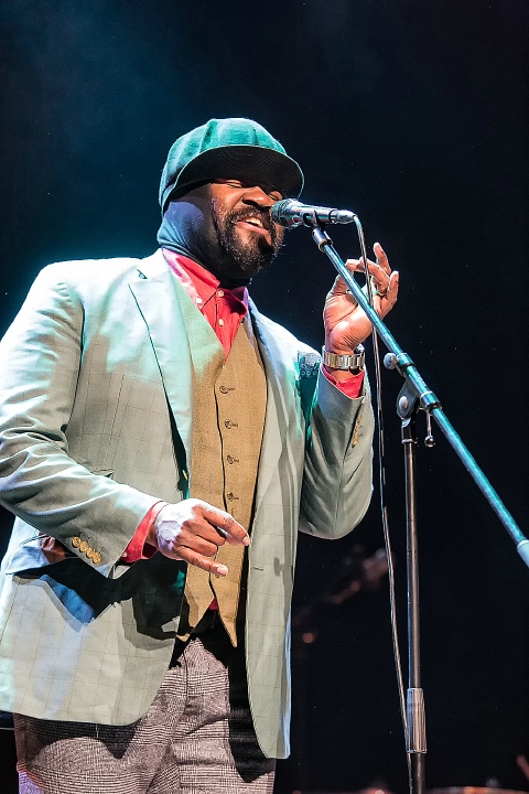 Gregory Porter - VW Spring Sessions 2016 @ De Roma, picture 26, photographed by Edwin Houdevelt - FrontView Magazine