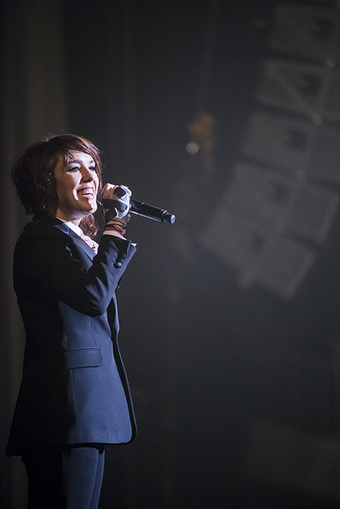 Zaz @ Vorst Nationaal, picture 8, photographed by Jef Peeters - FrontView Magazine
