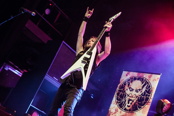 Bloodbound @ 013, picture 9, photographed by Dorien Goetschalckx - FrontView Magazine