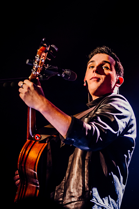 Nielson - Weet Je Wat Het Is? @ Heineken Music Hall, picture 2, photographed by Elke Briers - FrontView Magazine