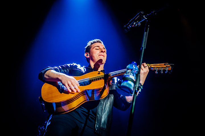 Nielson - Weet Je Wat Het Is? @ Heineken Music Hall, picture 10, photographed by Elke Briers - FrontView Magazine