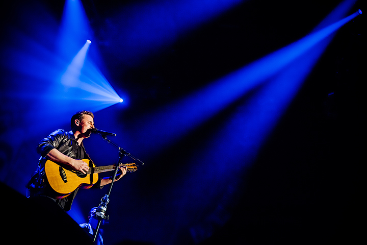 Nielson - Weet Je Wat Het Is? @ Heineken Music Hall, picture 12, photographed by Elke Briers - FrontView Magazine