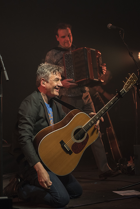Bart Peerters @ Ancienne Belgique, picture 7, photographed by Tom  Lammens - FrontView Magazine