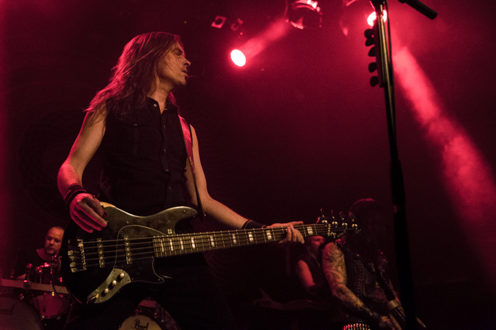 Amorphis @ 013, picture 6, photographed by Dorien Goetschalckx - FrontView Magazine