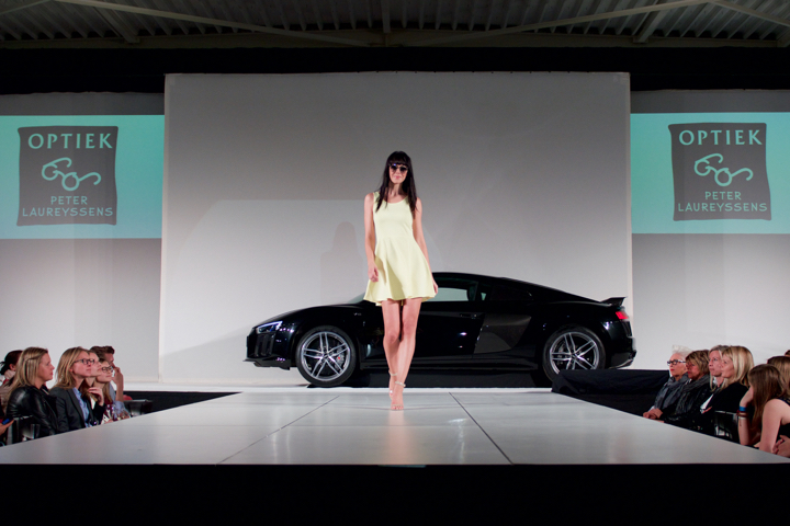 Modeshow Valerie De Booser @ ACM garage Mechelen, picture 18, photographed by Bart Baevegems - FrontView Magazine