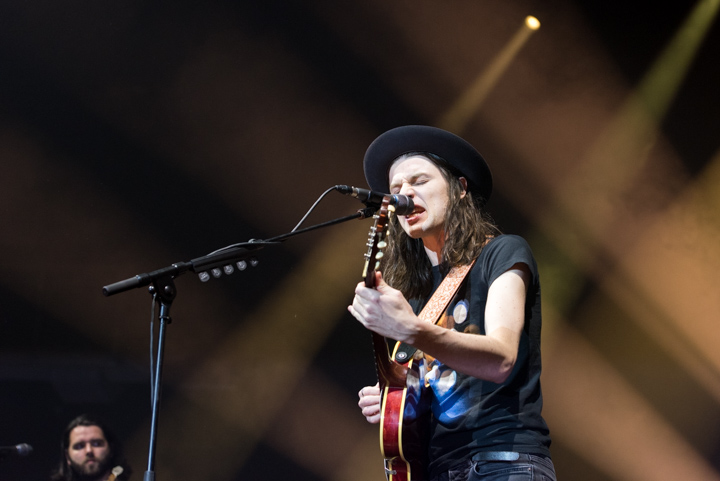 James Bay @ Lotto Arena, picture 1, photographed by Johan Van Buggenhout - FrontView Magazine