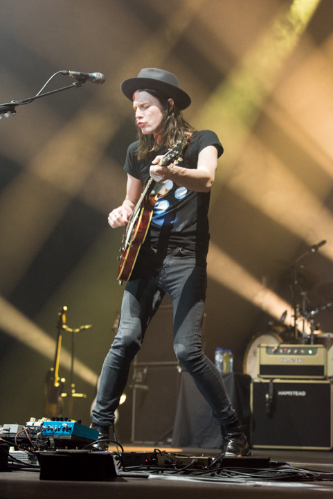 James Bay @ Lotto Arena, picture 7, photographed by Johan Van Buggenhout - FrontView Magazine
