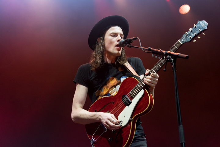 James Bay @ Lotto Arena, picture 11, photographed by Johan Van Buggenhout - FrontView Magazine