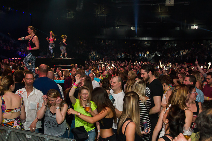 MNM Back To The 90's & 00’s @ Sportpaleis, picture 17, photographed by Marc Verdonck - FrontView Magazine