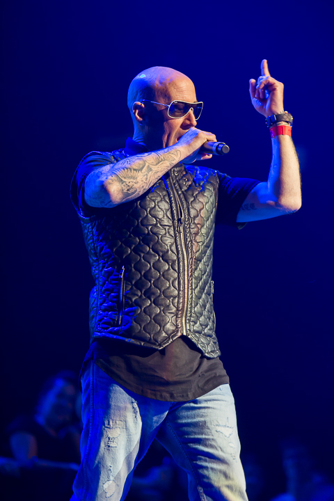MNM Back To The 90's & 00’s @ Sportpaleis, picture 29, photographed by Marc Verdonck - FrontView Magazine