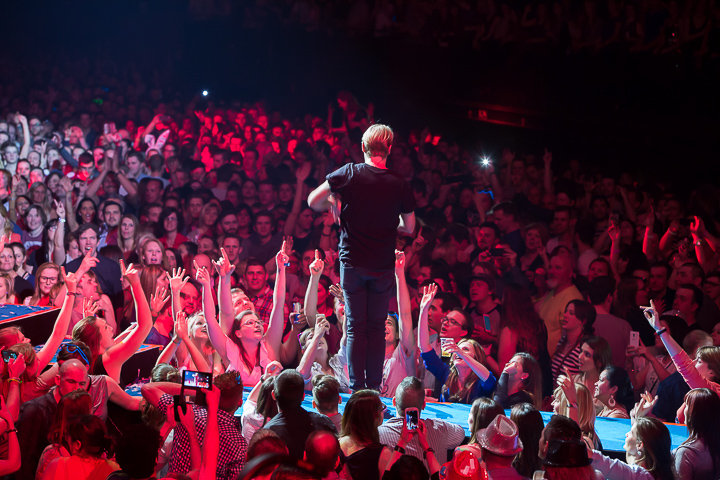 MNM Back To The 90's & 00’s @ Sportpaleis, picture 46, photographed by Marc Verdonck - FrontView Magazine