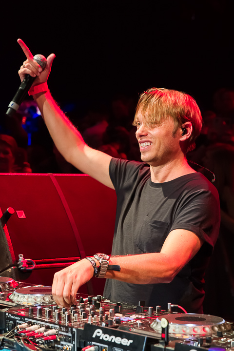 MNM Back To The 90's & 00’s @ Sportpaleis, picture 64, photographed by Marc Verdonck - FrontView Magazine