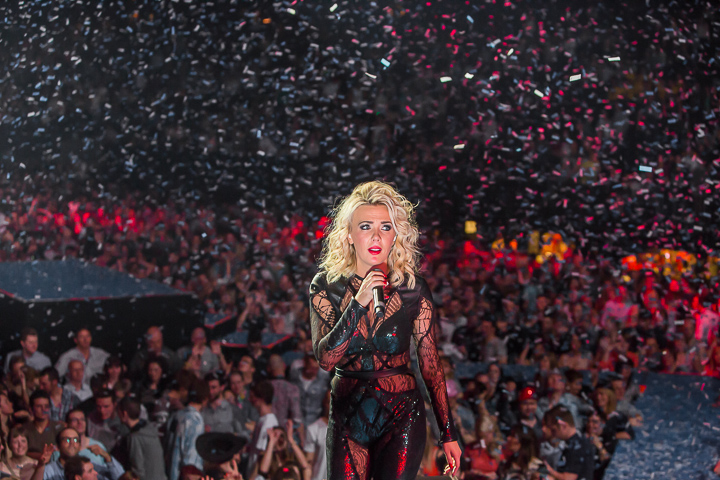 MNM Back To The 90's & 00’s @ Sportpaleis, picture 80, photographed by Marc Verdonck - FrontView Magazine