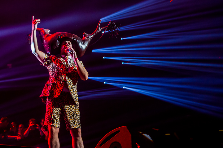 MNM Back To The 90's & 00’s @ Sportpaleis, picture 86, photographed by Marc Verdonck - FrontView Magazine