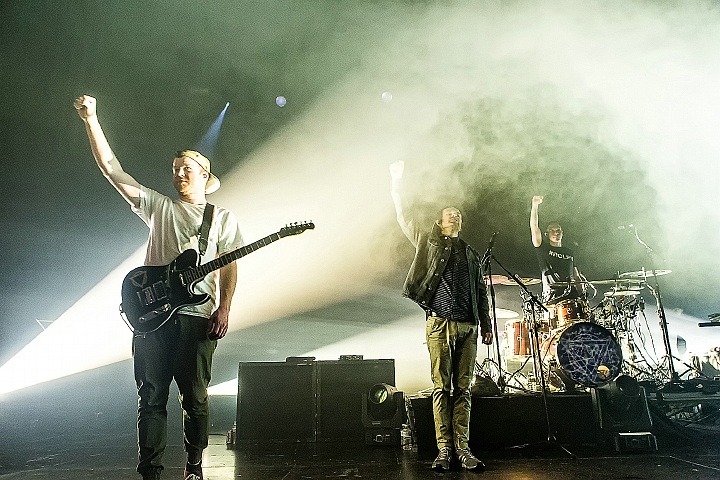 Enter Shikari @ Ancienne Belgique, foto 8, foto's door Edwin Houdevelt - FrontView Magazine
