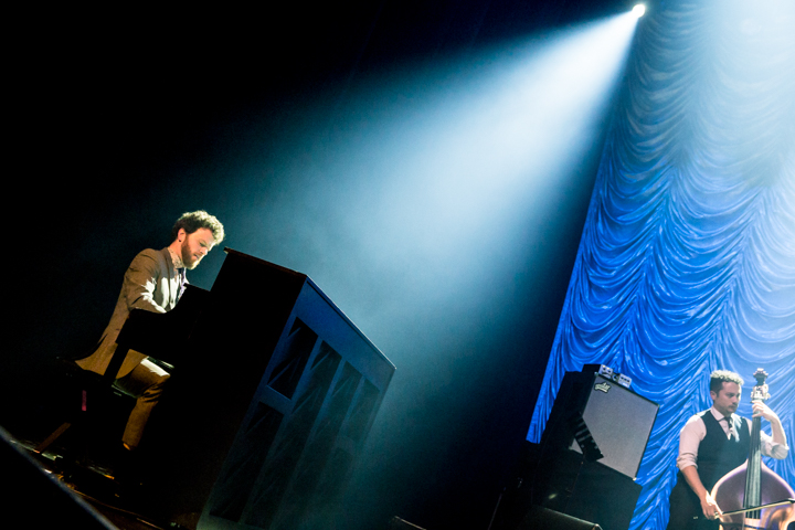 Scott Bradlee's Postmodern Jukebox @ AB, picture 9, photographed by Dorien Goetschalckx - FrontView Magazine