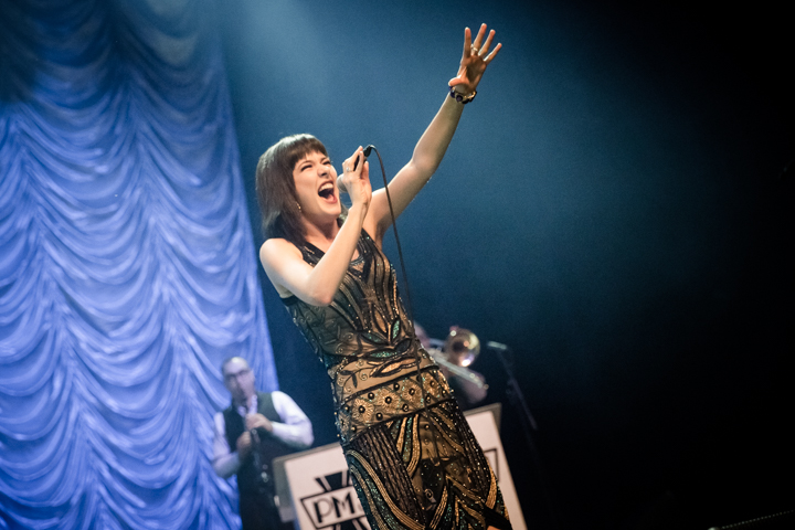 Scott Bradlee's Postmodern Jukebox @ AB, picture 11, photographed by Dorien Goetschalckx - FrontView Magazine
