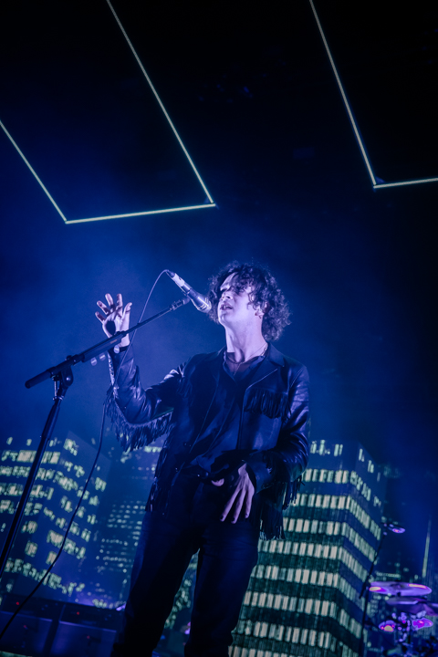 The 1975 @ Vorst Nationaal, picture 8, photographed by Dorien Goetschalckx - FrontView Magazine