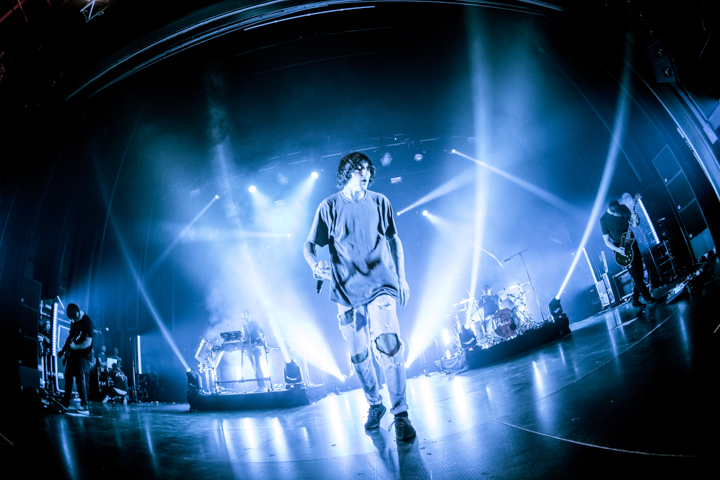 Bring Me The Horizon @ AB, picture 3, photographed by Dorien Goetschalckx - FrontView Magazine