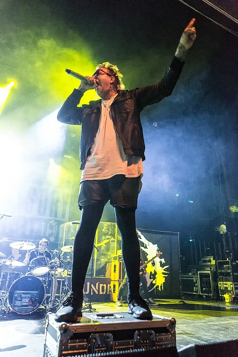 Attila @ Ancienne Belgique, picture 18, photographed by Edwin Houdevelt - FrontView Magazine