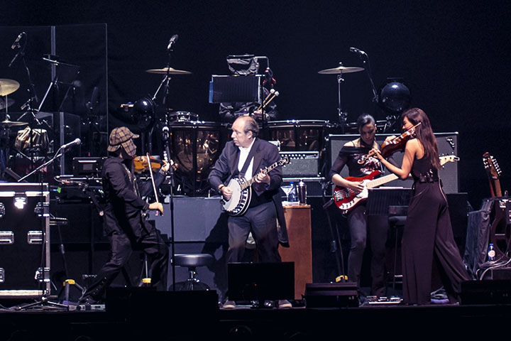Hans Zimmer @ Palais 12, foto 7, foto's door Jef Peeters - FrontView Magazine