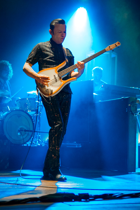 Hooverphonic @ De Roma, picture 5, photographed by Erwin Evrard - FrontView Magazine