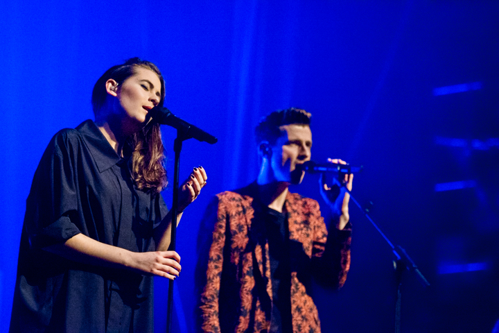 Hooverphonic @ De Roma, picture 8, photographed by Erwin Evrard - FrontView Magazine