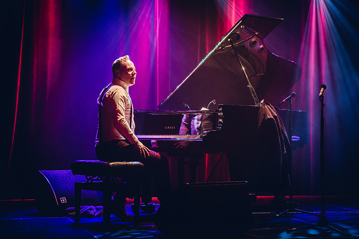 Jef Neve & Typhoon (soundcheck) @ Ancienne Belgique, picture 1, photographed by Elke Briers - FrontView Magazine