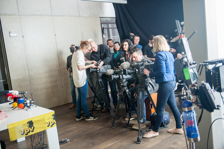 Setbezoek Dode hoek @ Felix Archief Antwerpen, picture 15, photographed by Dimitri Vanlommel - FrontView Magazine